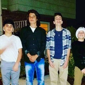 Meet your Posher, Robert